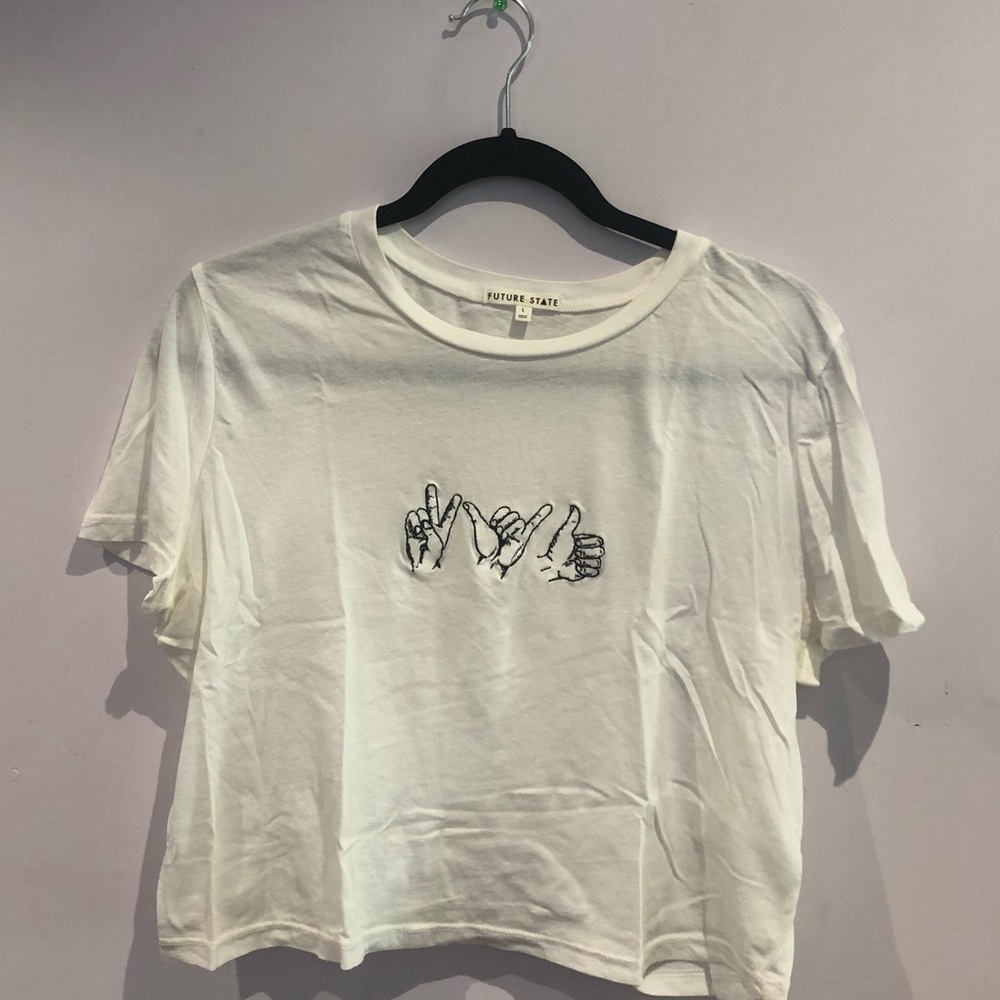 URBAN OUTFITTERS WHITE GRAPHIC TEE SHIRT